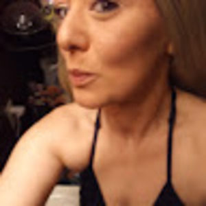 Meet your Posher, Melissa marie